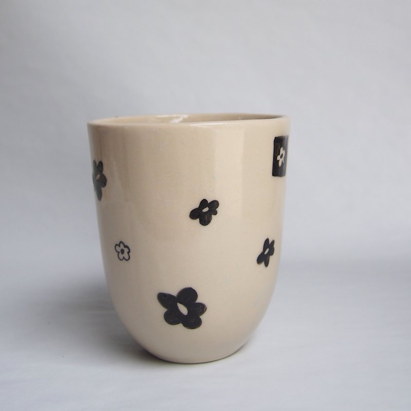ฺBlooming ceramic handmade - Mugs - Pottery 