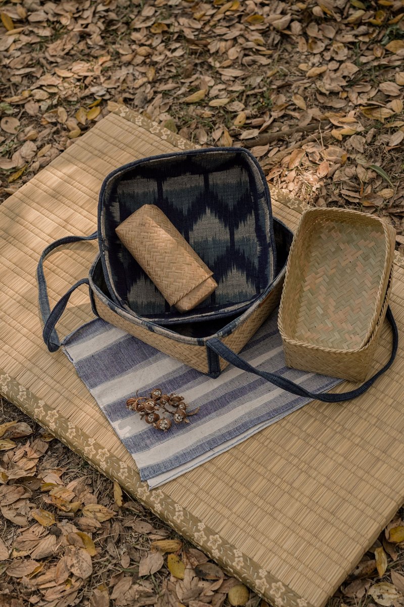 Quiet and peaceful-bamboo handwoven tea set storage box/tea set box/tea set-Ika indigo dyeing - กล่องเก็บของ - ไม้ไผ่ สีน้ำเงิน