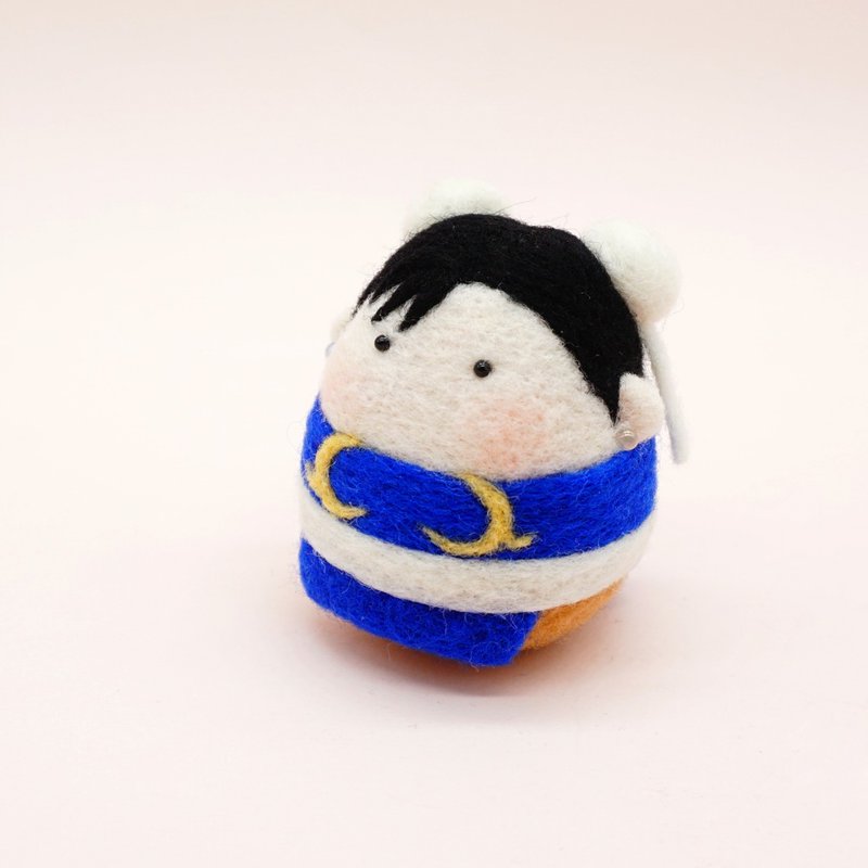 羊毛氈街頭霸王 超能打的春麗胸針別針鑰匙鏈冰箱貼 聖誕挂飾 - 擺飾/家飾品 - 羊毛 藍色