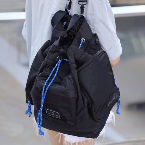 DOUGHNUT - 來自香港的包包設計品牌 【 DOUGHNUT 】多用水桶包 GS 後背側背後背 防潑水 可拆式 / 黑