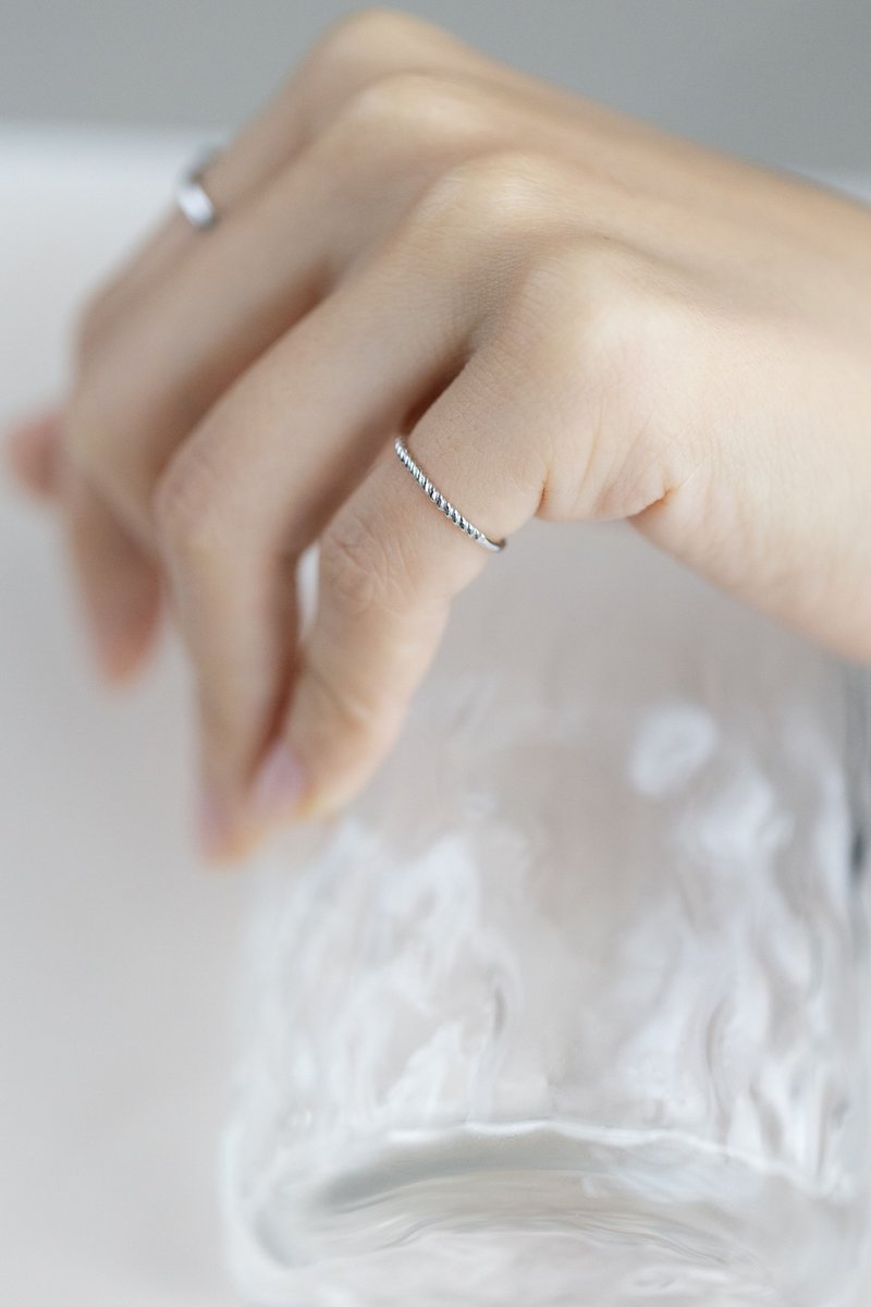 925 sterling silver delicate classic twist ring Silver ring tail ring - แหวนทั่วไป - เงินแท้ สีเงิน