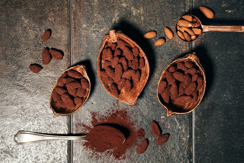 TERRA Chocolate Almond Beans - ขนมคบเคี้ยว - อาหารสด สีนำ้ตาล