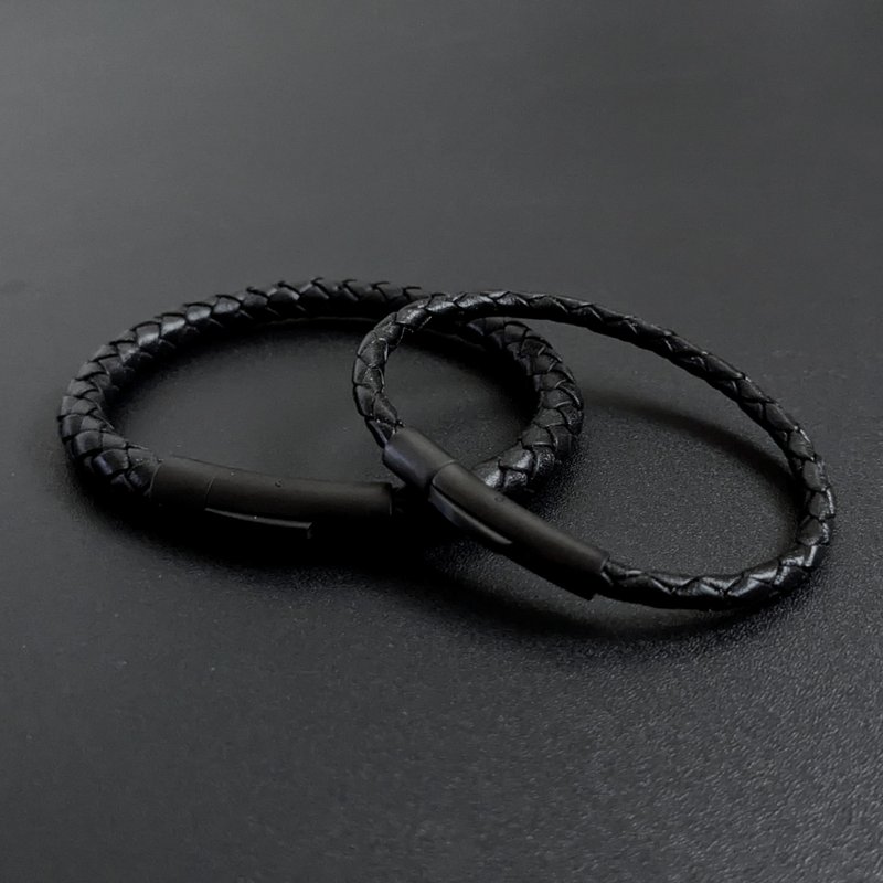 Couple Bracelet Stainless Steel Matte Black Fastener Black Genuine Leather Braid (One Pair) - สร้อยข้อมือ - หนังแท้ สีดำ