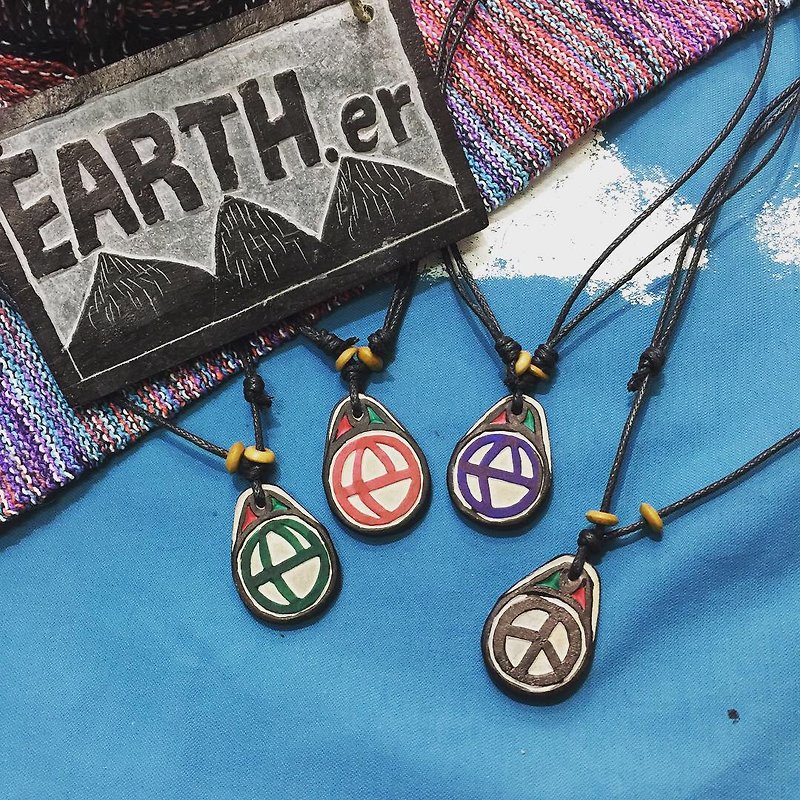 Original Eco-Brand : "EARTH.er " Handcrafted Stone Necklace - สร้อยติดคอ - หิน สีดำ