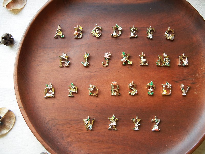 *coucoubird*Garden style English letter plus purchase area - Necklaces - Other Metals Multicolor