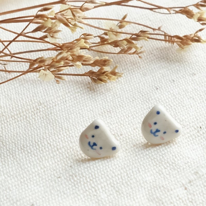 blue bear earring - Earrings & Clip-ons - Pottery 