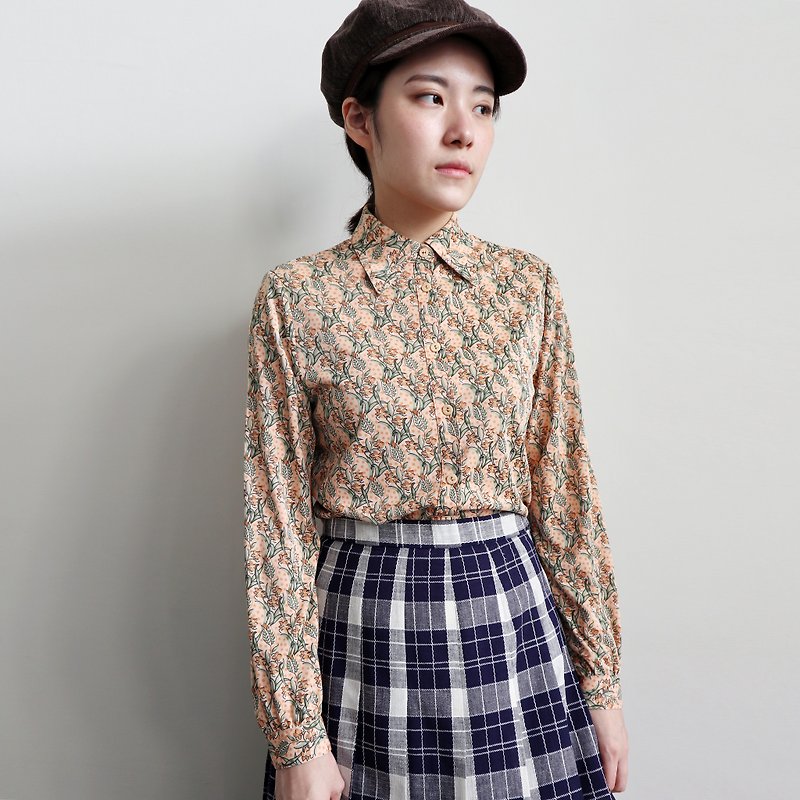 Pumpkin Vintage. Vintage printing shirt - Women's Shirts - Polyester 