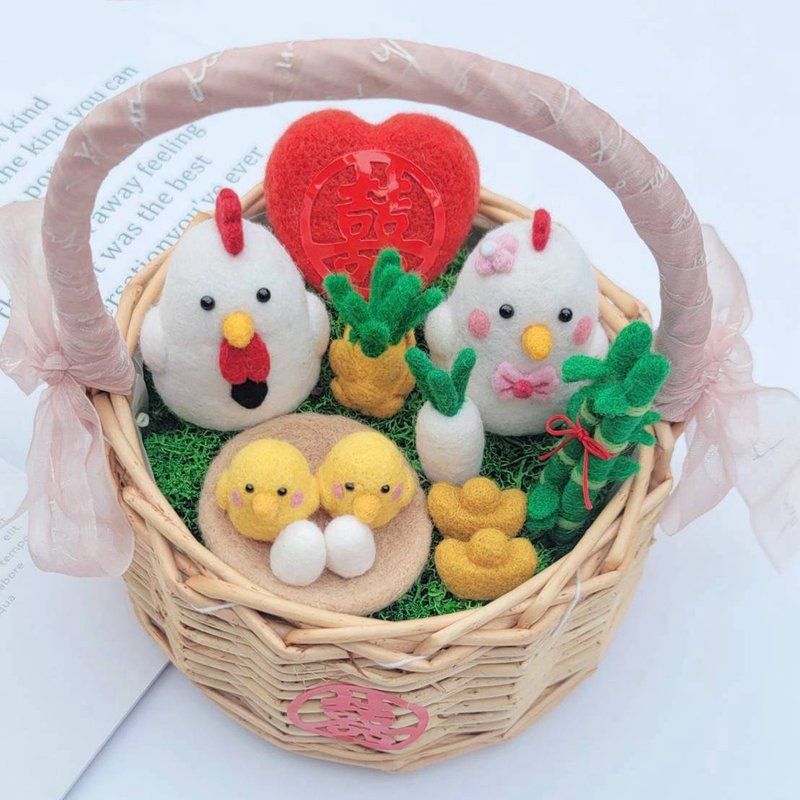 Wool Felt-Wedding Leading Chicken/Starting Chicken - ของวางตกแต่ง - ขนแกะ 