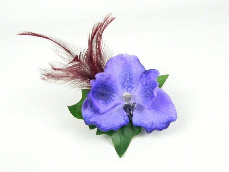 Headpiece Hair Clip Purple Blue Orchid Silk Flower with Burgundy Feathers - เครื่องประดับผม - วัสดุอื่นๆ สีม่วง