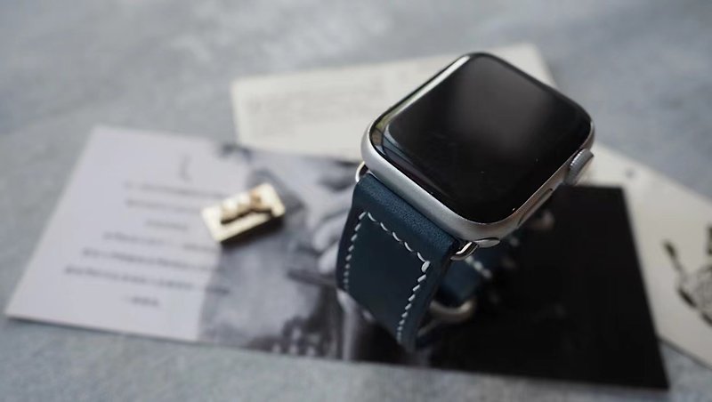 純手工牛皮蘋果AppleWatch錶帶 藏藍色 客製化刻字禮物 訂製顏色 - 錶帶 - 真皮 藍色