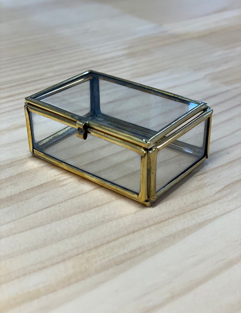 ガラスボックス　ケース　長方形(Mサイズ) - 収納用品 - ガラス ゴールド