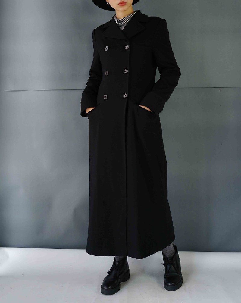 尋寶古著-黑色超長版雙排釦大衣 - 女大衣/外套 - 棉．麻 黑色