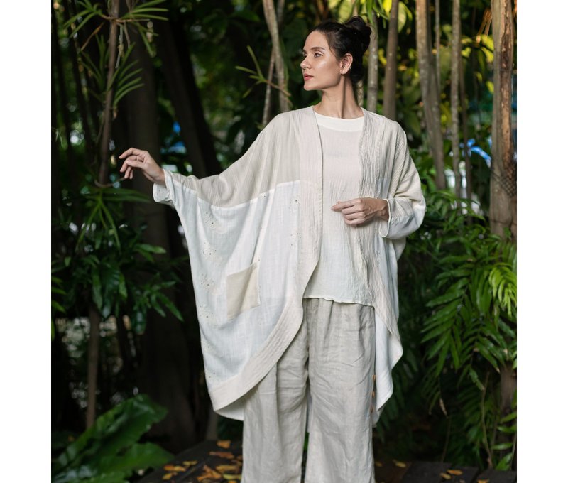 Boho style oversized natural linen shrug, cream embroidered linen cotton jacket - 女大衣/外套 - 亞麻 白色