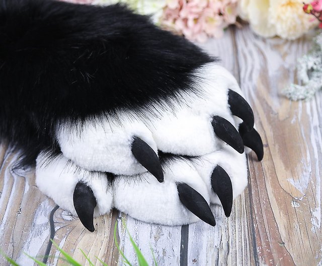 Exquisite Fisura Cat Paws Oven Mitts Gloves White Black Stripes