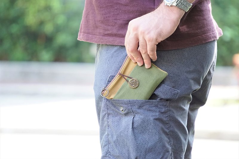 X'mas Gift Wallet – Coin Case – Olive - for gf bf bbf - กระเป๋าสตางค์ - ผ้าฝ้าย/ผ้าลินิน สีเขียว