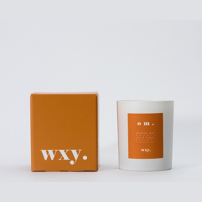 wxy Candle- om. (Bamboo Leaf + Neroli) /7oz - เทียน/เชิงเทียน - แก้ว สีส้ม