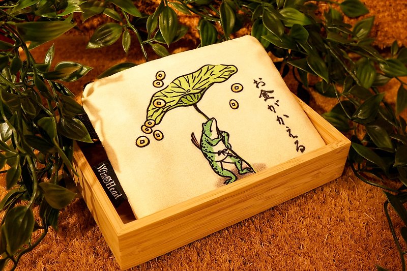 【Ping An Golden Frog】Birds and Beasts Painting Frog-Canvas Coin Purse | Storage Bag | Universal Small Bag | Fortune - Coin Purses - Other Materials Multicolor