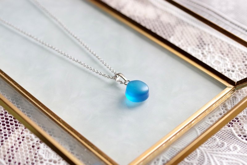 Resin Art Sea Glass Style Pendant - Sky Too Bright - สร้อยคอ - เรซิน สีน้ำเงิน