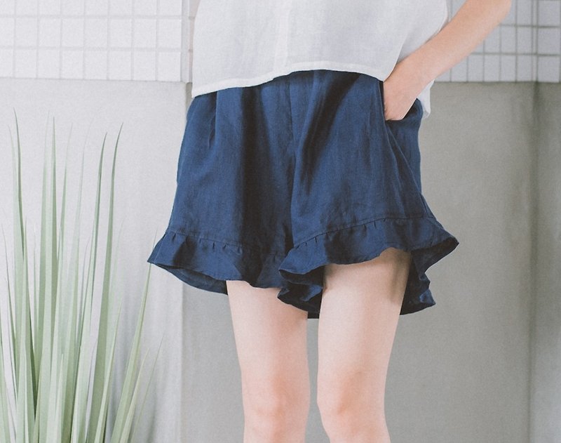 Beauty Turning Linen Shorts-Navy Blue - Women's Pants - Cotton & Hemp Blue