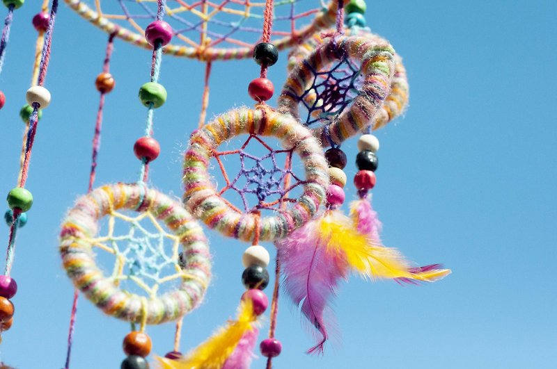 Hand-woven cotton Linen rainbow Dreamcatcher strap Boho wool feather Dreamcatcher - Gradient rotating step - ของวางตกแต่ง - ผ้าฝ้าย/ผ้าลินิน หลากหลายสี