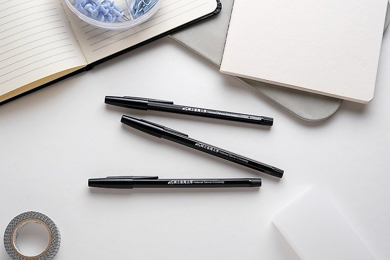 National Taiwan University Retro Ball Pen-Heizhong - Ballpoint & Gel Pens - Other Metals Black