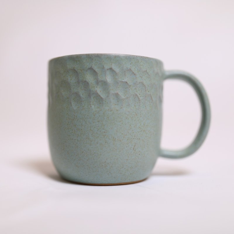 Knock on the staff of the mug _ Lake Green _ fair trade - Mugs - Pottery Green