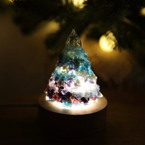 M31仙女星工作室 【畢業禮物】藍色細雪水晶聖誕樹小夜燈-奧剛能量樹/療癒寶石