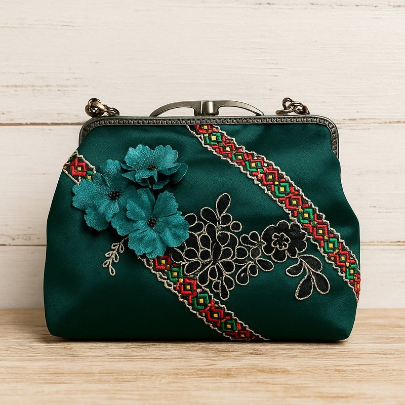 花嫁祝歌 | 婚紗口金包 - 化妝包/收納袋 - 棉．麻 