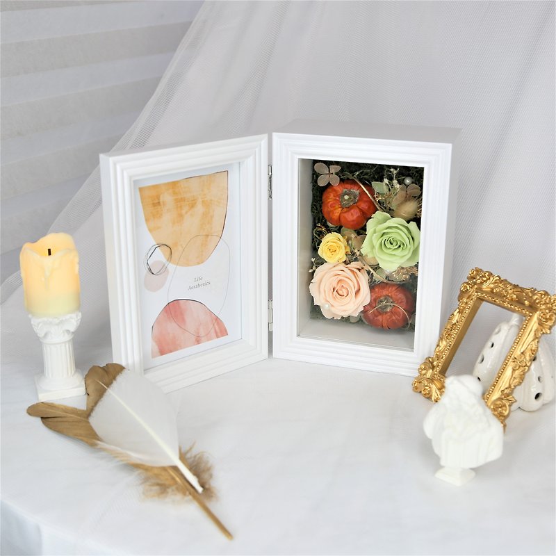Halloween Carnival | Halloween Preserved Flower Photo Frame Gift Box - ช่อดอกไม้แห้ง - พืช/ดอกไม้ สีส้ม