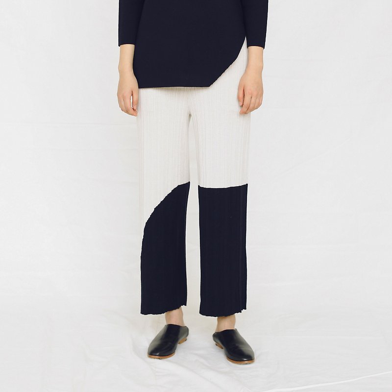 KOOW / Your Shadow mixed color wide leg pants irregular thread merino woolen high waist knit pants - Women's Pants - Wool 
