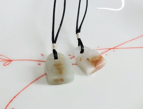 螺絲帽帽工作室 【親翠】天然翡翠 底限 - 黃翡 vs 硃砂紅鎖頭皮繩鎖骨鏈 生日禮