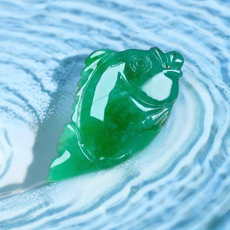 Zhengyang green jadeite has fish every year | Natural Burmese jadeite A grade | Gift giving - Necklaces - Jade Green