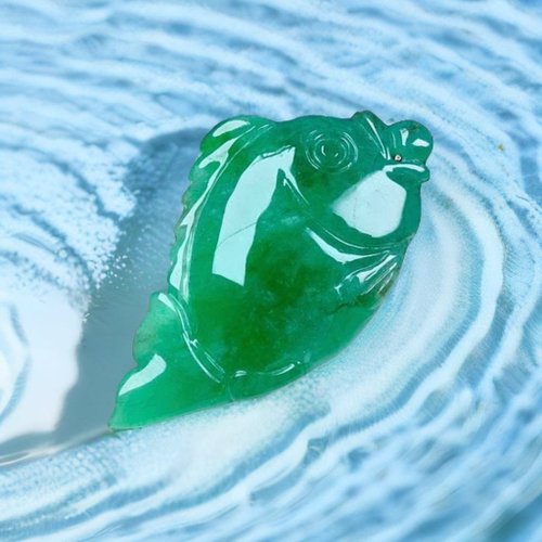瓔珞翡翠 正陽綠翡翠年年有魚 | 天然緬甸玉翡翠A貨 | 送禮