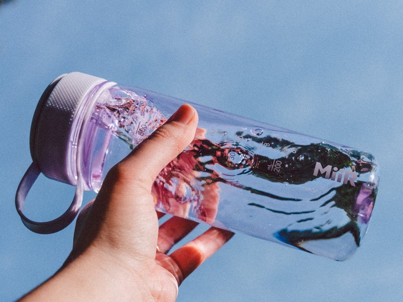 MiiR Everywhere 隨行系列 Tritan 水瓶/水壺 20oz/591mL - 水瓶/水壺 - 塑膠 多色