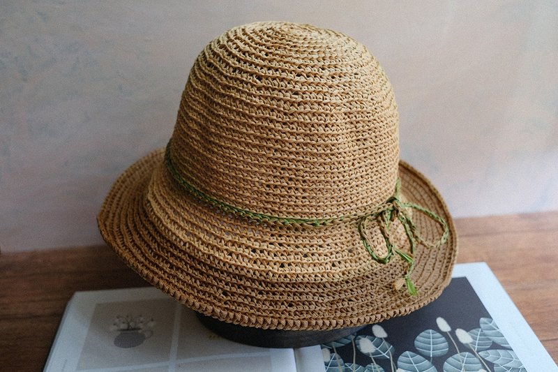 Braided Sun Hat - Straw - หมวก - วัสดุอื่นๆ สีกากี