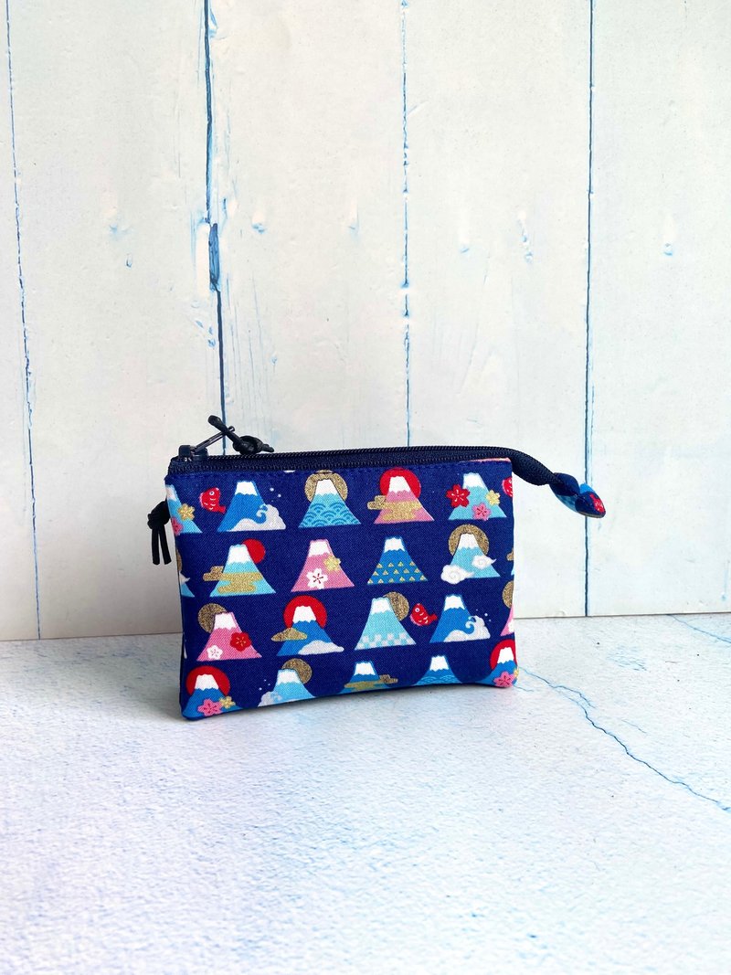 Beautiful Mount Fuji five-layer small bag made of Japanese cotton fabric, graduation souvenir birthday gift that can be placed directly in your pocket - กระเป๋าใส่เหรียญ - ผ้าฝ้าย/ผ้าลินิน 