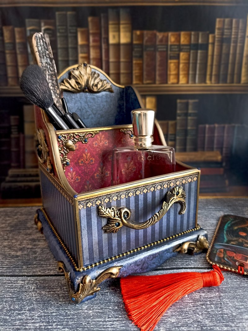 Desk Holder,Desktop Accessories,Office decor,Cosmetics organizer,Pen Organizer - 居家收納/收納盒/儲物盒 - 木頭 紅色