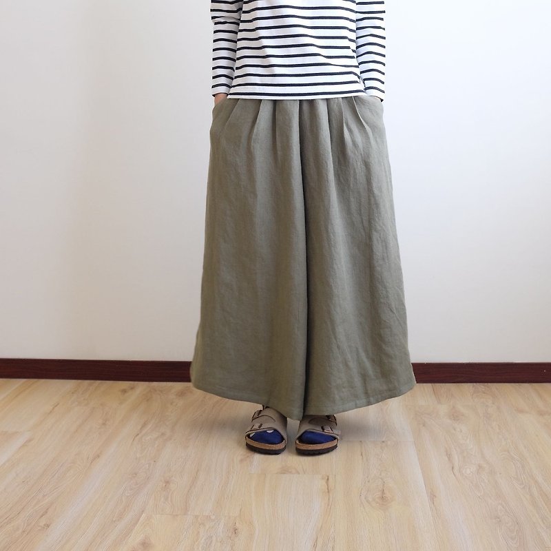 Daily hand-made suit antique style olive green pleated wide pants skirt oblique textured linen - Women's Pants - Cotton & Hemp Green