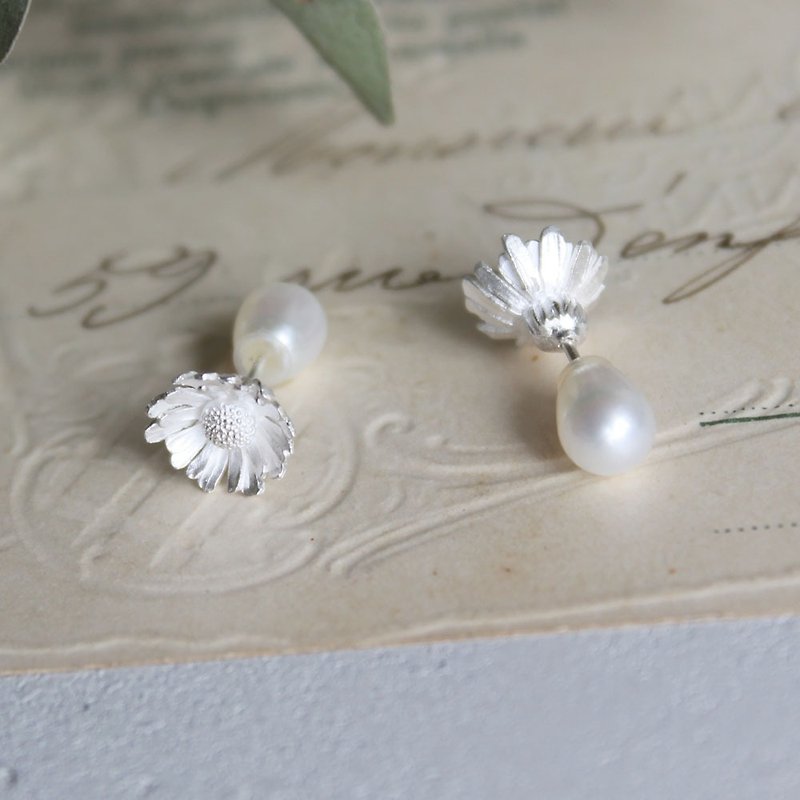 Chrysanthemum north pole earrings --sv925 - - Earrings & Clip-ons - Sterling Silver Silver