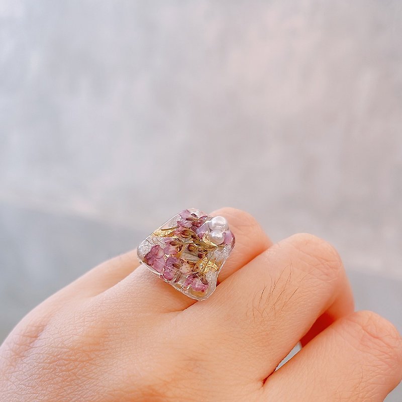 [Limited] Dried flower ring - pearl lilac Japanese imported flower material / Japanese uv glue - General Rings - Resin Purple