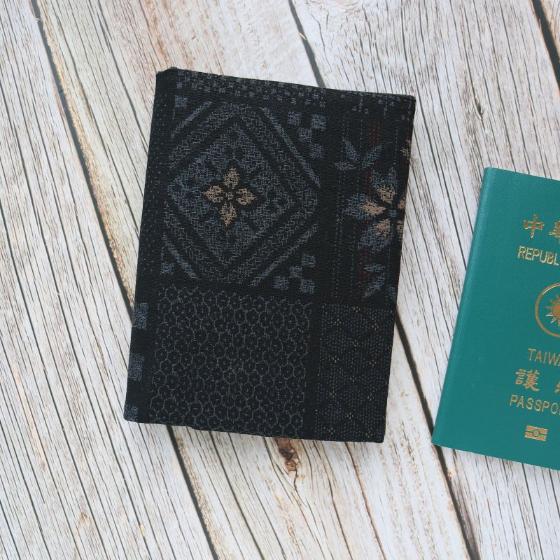 [Japanese Totem] Passport cover, passport holder, passport bag made of pure cotton fabric - Passport Holders & Cases - Cotton & Hemp Blue