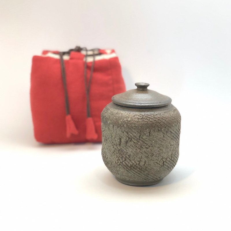 手作柴燒篦紋茶倉/燒蓋罐 /陶罐/茶葉罐-附贈厚棉布包 - 茶壺/茶杯/茶具 - 陶 咖啡色