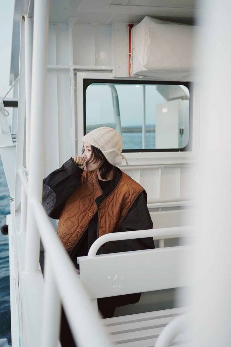 不在的存在短衍縫背心 - 2色 - 咖存在 - 背心/無袖上衣 - 棉．麻 咖啡色