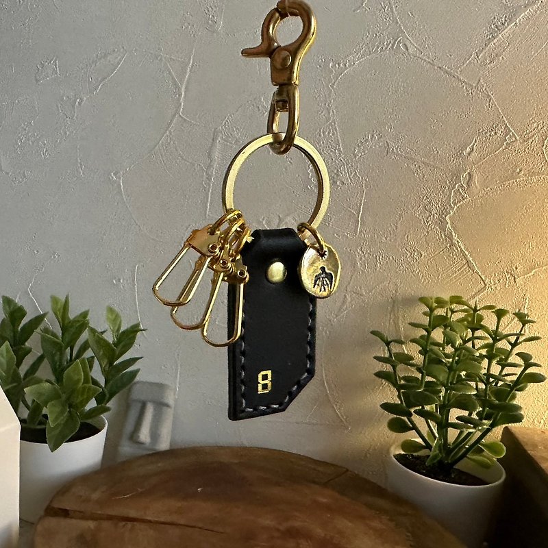 [Add friends in one second NFC key ring] Italian oil leather & guardian eagle - pure black - - Keychains - Genuine Leather Black