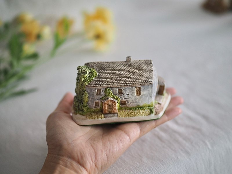 英國製手工可愛裝飾小屋F - 擺飾/家飾品 - 瓷 