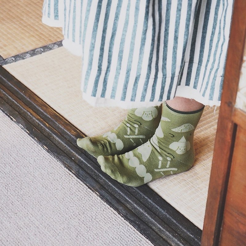 抹茶 / 右手超人襪 - 襪子 - 棉．麻 綠色