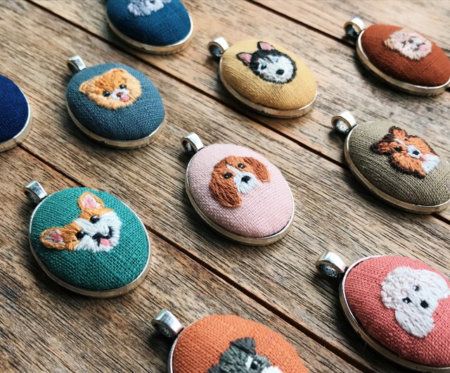 特別なカスタマイズギフト】可愛いペットの刺繍キーホルダー