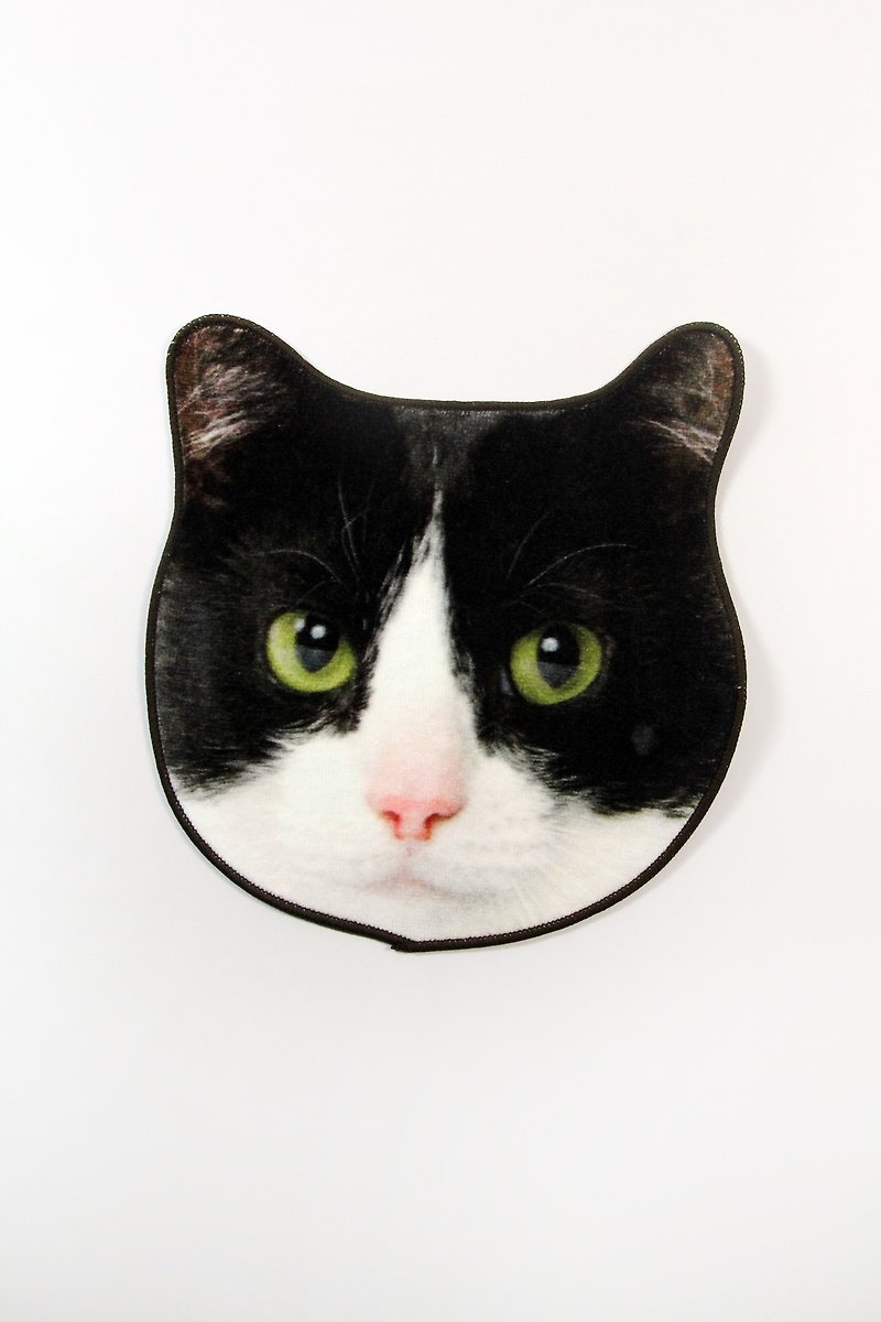 SUSS - Japan Magnets simulation cute animal handkerchief / saliva towel / towel (boots cat) - Gift Recommendation - Free Shipping - ผ้ากันเปื้อน - ผ้าฝ้าย/ผ้าลินิน สีดำ