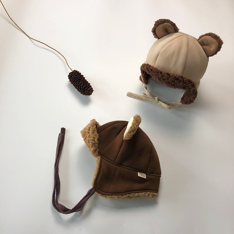 [In stock] A cute bear lives in the oil lamp | Plush strapped Bell flying hat - Baby Hats & Headbands - Cotton & Hemp Brown
