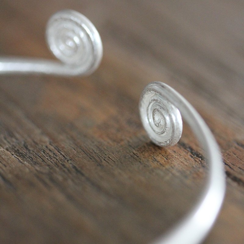 Thai Karen silver bangle cuff bracelet with spirals (B0045) - Bracelets - Silver Silver